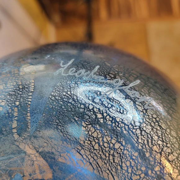 Art Glass Bowl Vase Dichroic Gold and Silver Signed 9" - Picture 11 of 11